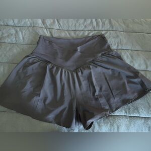 Navy blue aerie athletic shorts!